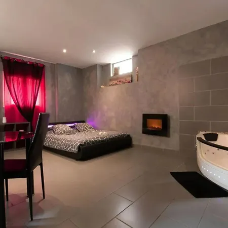 Apartment Cosy Avec Jacuzzi A 30 M² Parfait Pour Se Detendre