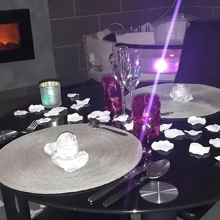 A De 30 M² Avec Jacuzzi