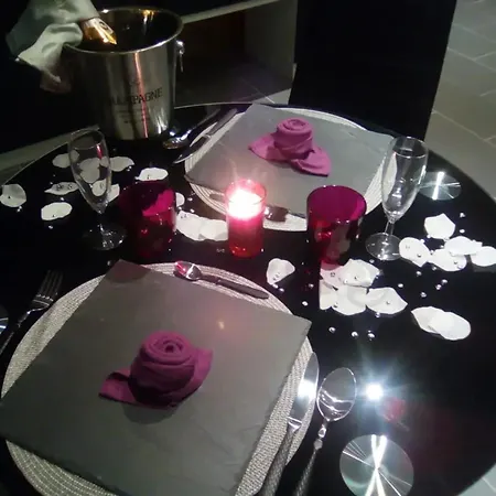 A De 30 M² Avec Jacuzzi